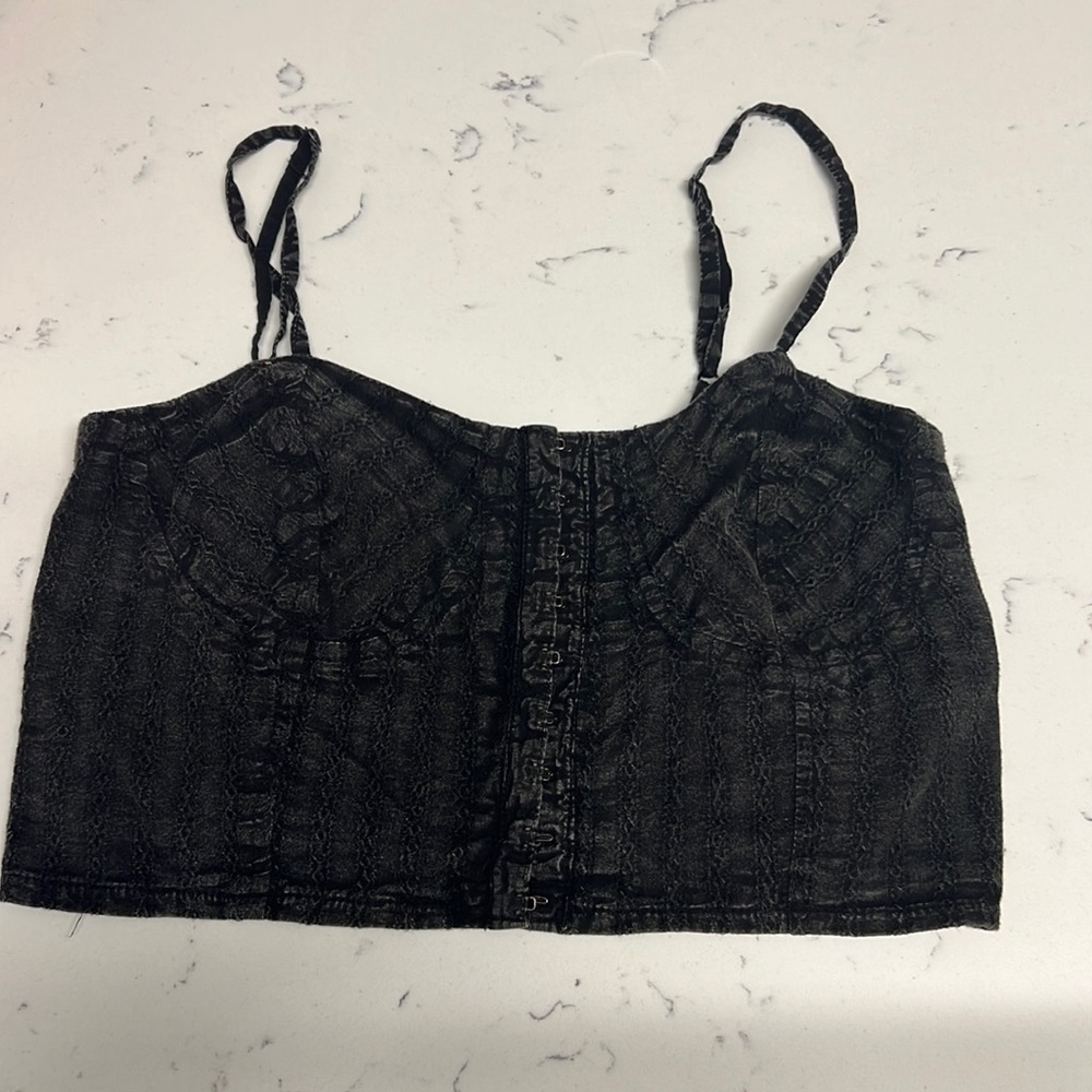 Black crop top